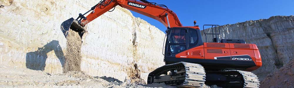La excavadora Doosan DX300LC-5 gana el Premio al costo operativo más bajo por segundo año consecutivo