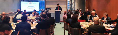 Desayuno debate Industria solución a la despoblación