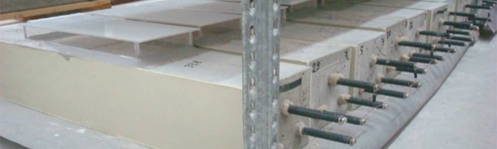 Ensayo frente a corrosión en elementos de hormigón fisurado