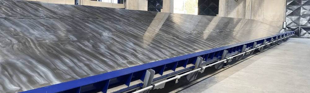 Moldtech - Mesa Basculante