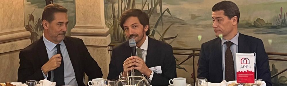 Desayuno informativo Clúster de la Edificación y APPII