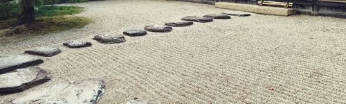 Jardín Zen con áridos