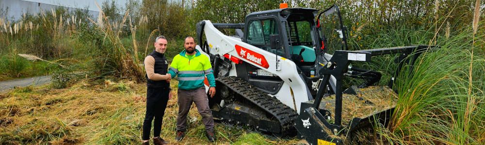 Plácido Arias, responsable postventa Talleres Turquinojunto a Marcosencargado de Pinaster Medio Ambiente