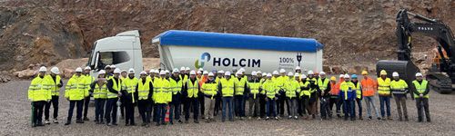 Fotografíes de la visita a la pedrera del Garraf en la jornada del Gremi d’Àrids @Holcim