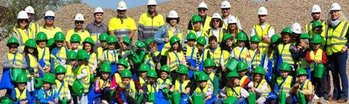 Prebetong Áridos con alumnos de primero de Primaria del CEIP Ágora de Burguillos (Sevilla)