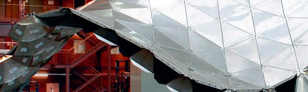 Proceso Incremental sheet forming, pieza diseñada por Dabid Bailey del Institute of Metal Forming, RWTH, Universidad Aachen, Alemania.