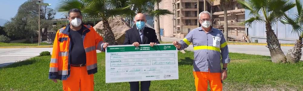 FYM-HeidlbergCement: la fábrica de cemento de Málaga hace una donación a Bancosol por los días sin accidentes con baja