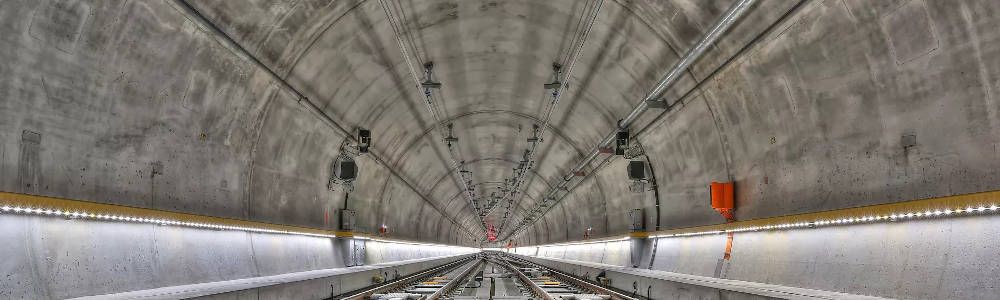 Túnel ferroviaro Hormigón